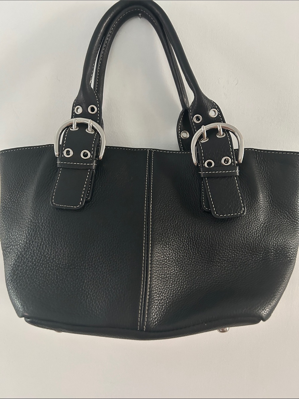 Tignanello Y2K Black Leather Shoulder Bag with Large Silver Buckles - Picture 13 of 13